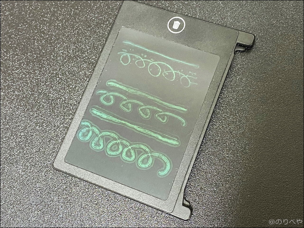 【徹底解説】ダイソーの電子メモパッドを比較分析レビュー！評価で良い悪いを書きまくります！【DAISO･デジタルメモ】 | のりべや