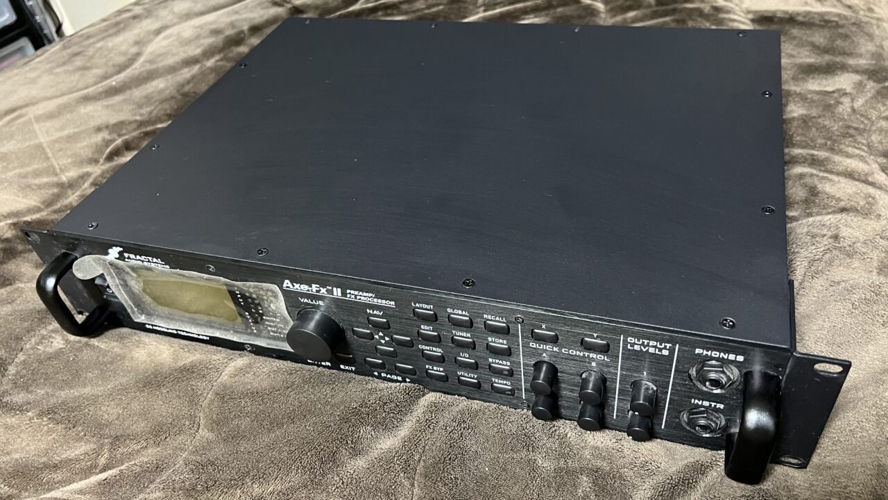 Fractal Audio Systems Axe-Fx II 正規輸入代理店購入&正規外箱･発泡スチロール･説明書付き 動作確認済み【フラクタルオーディオ】