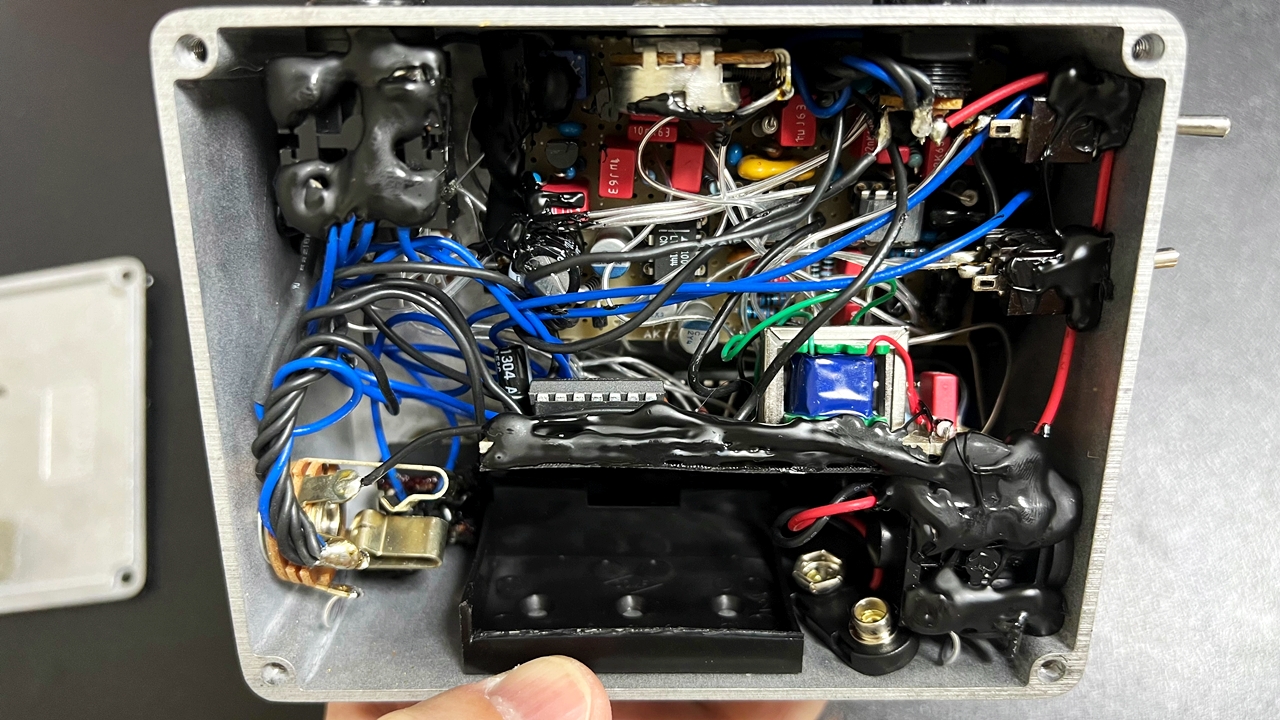 OVALTONE OD-FIVE 2 Xtreme OD5-2 ギターエフェクター（オーバルトーン）　内部の画像・回路やパーツ