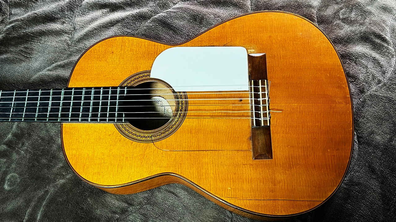 SAKAE ISHII フラメンコギター ナイロンギター CONSTRUCTOR MATSUMOTO JAPON 1984年製 No10 本体画像