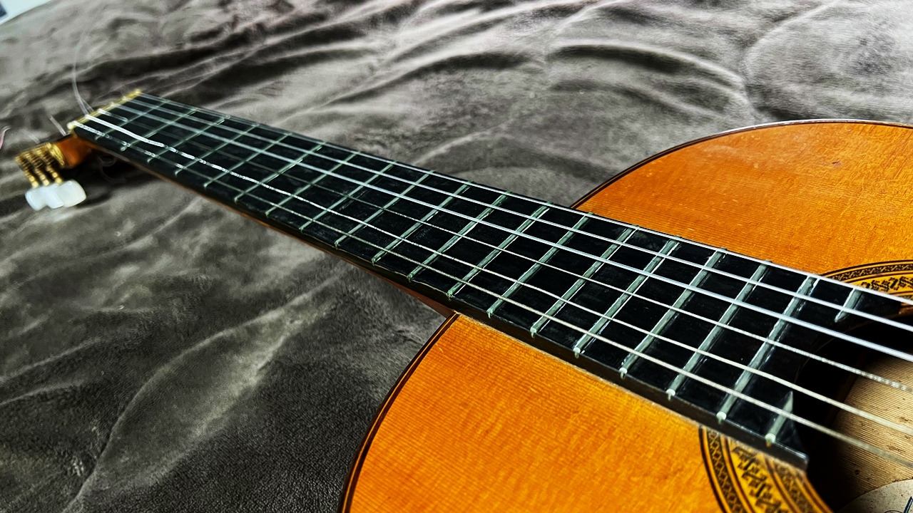 SAKAE ISHII フラメンコギター ナイロンギター CONSTRUCTOR MATSUMOTO JAPON 1984年製 No10 本体画像