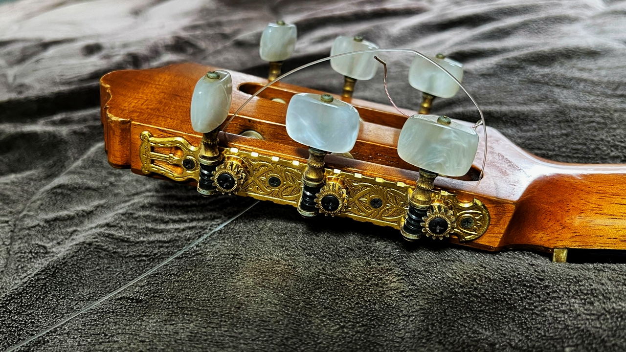 SAKAE ISHII フラメンコギター ナイロンギター CONSTRUCTOR MATSUMOTO JAPON 1984年製 No10 本体画像