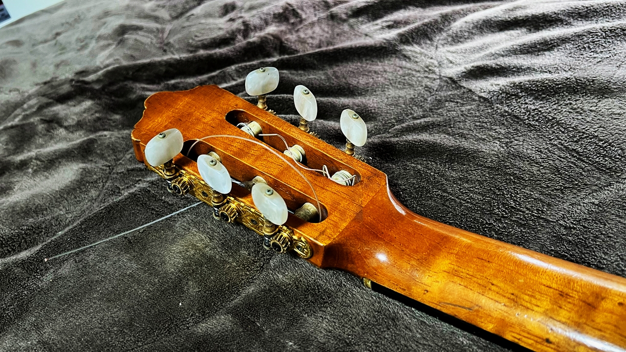 SAKAE ISHII フラメンコギター ナイロンギター CONSTRUCTOR MATSUMOTO JAPON 1984年製 No10 本体画像