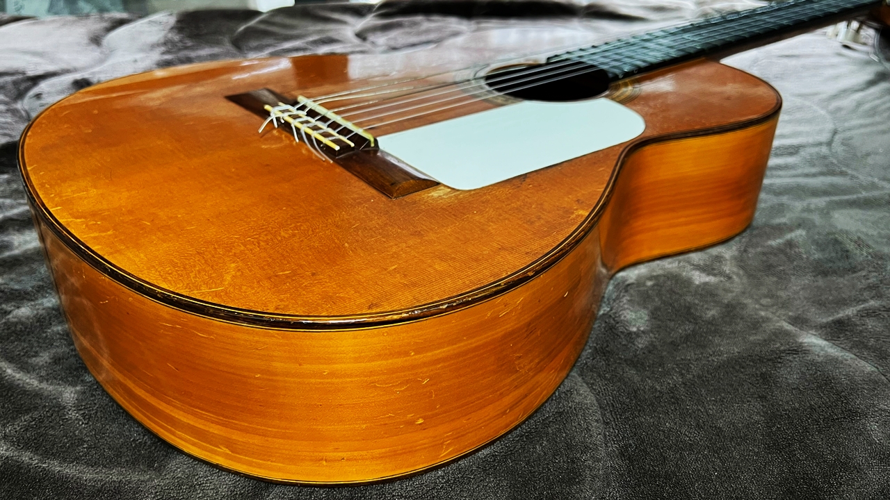 SAKAE ISHII フラメンコギター ナイロンギター CONSTRUCTOR MATSUMOTO JAPON 1984年製 No10 本体画像