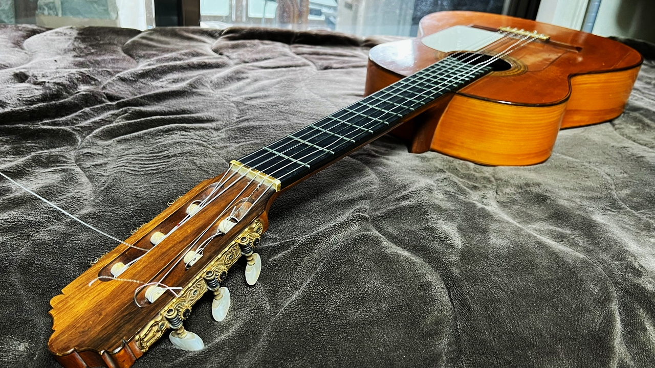 SAKAE ISHII フラメンコギター ナイロンギター CONSTRUCTOR MATSUMOTO JAPON 1984年製 No10 本体画像